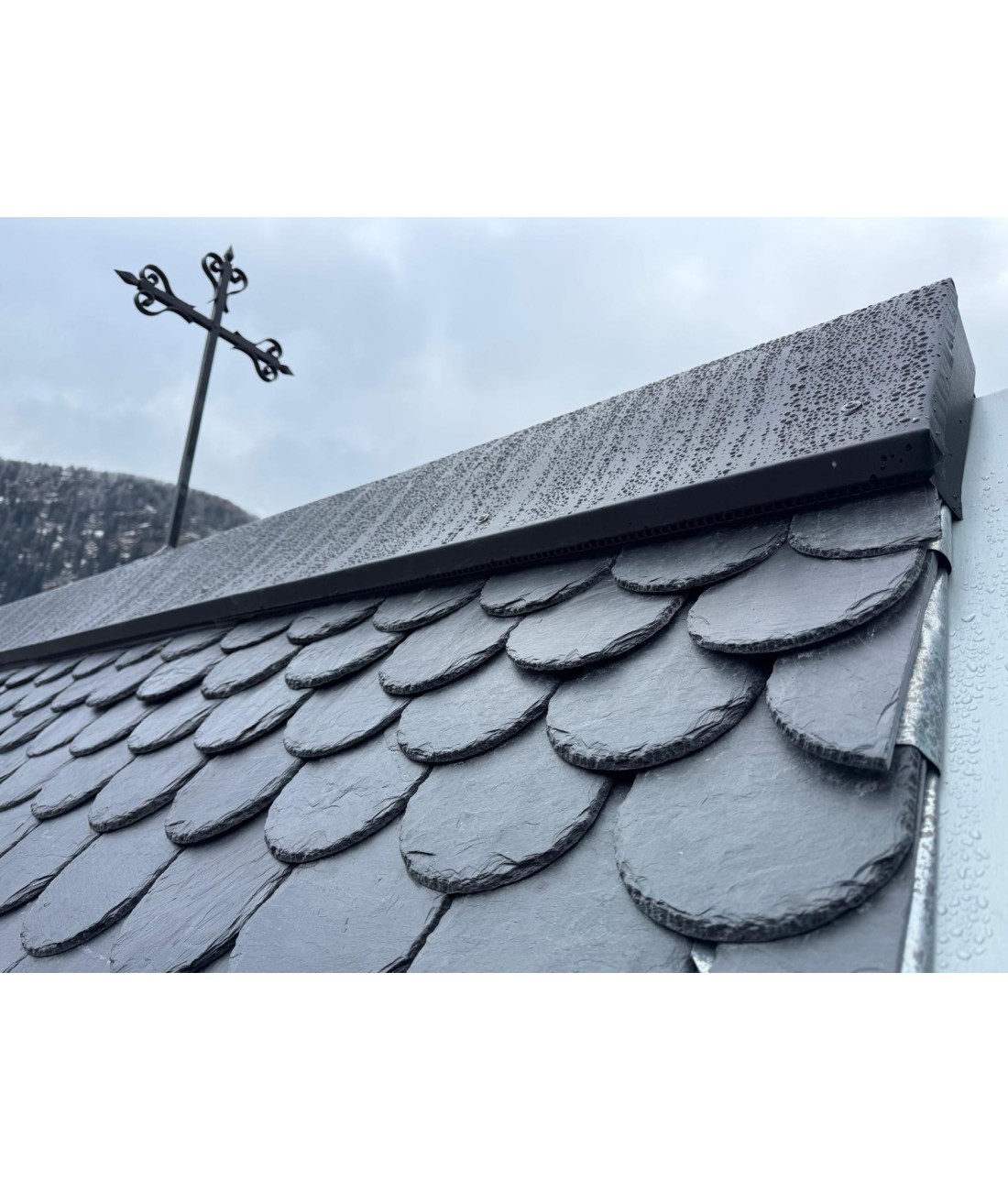 Telha Alpina de Ardósia Natural Rundschuppen Stone Casa Telha de ardósia Rundschuppen escama alpina 25x50 Stone Casa